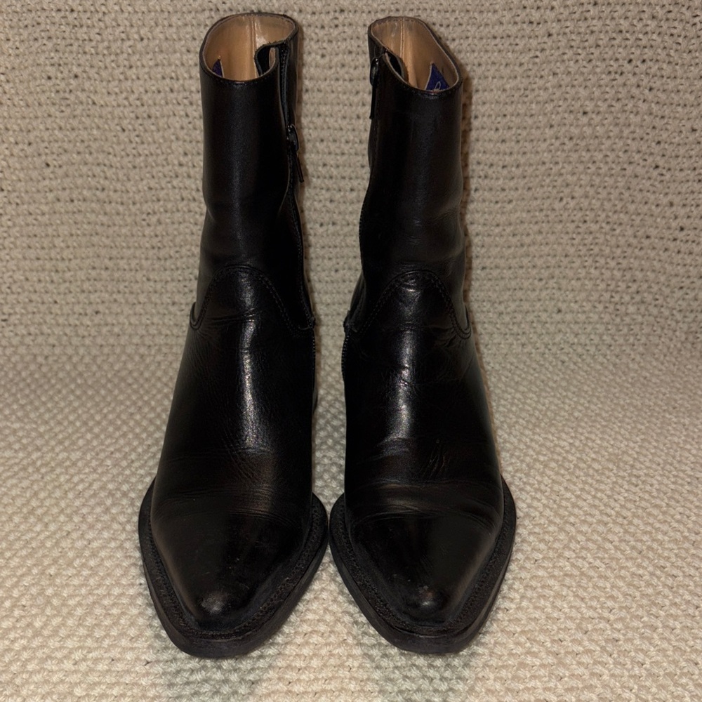 Black Heeled Boots for Women - Picture 4 of 5